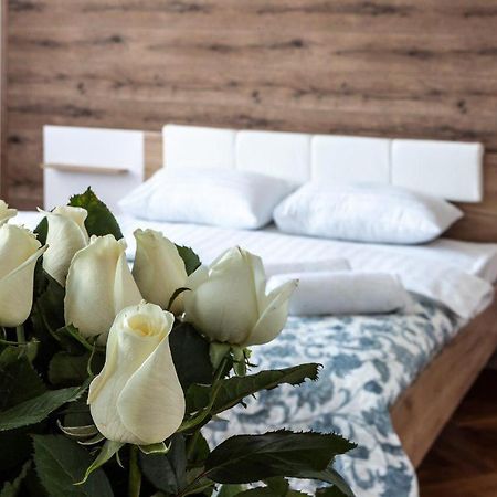 Apartament On Kulisha Street Львів Екстер'єр фото